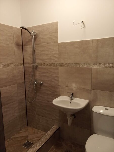 Prelungirea Ghencea, Cartierul Latin,